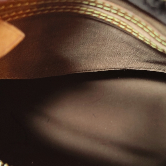 Women's vintage Louis Vuitton Purse - Picture 3 of 5